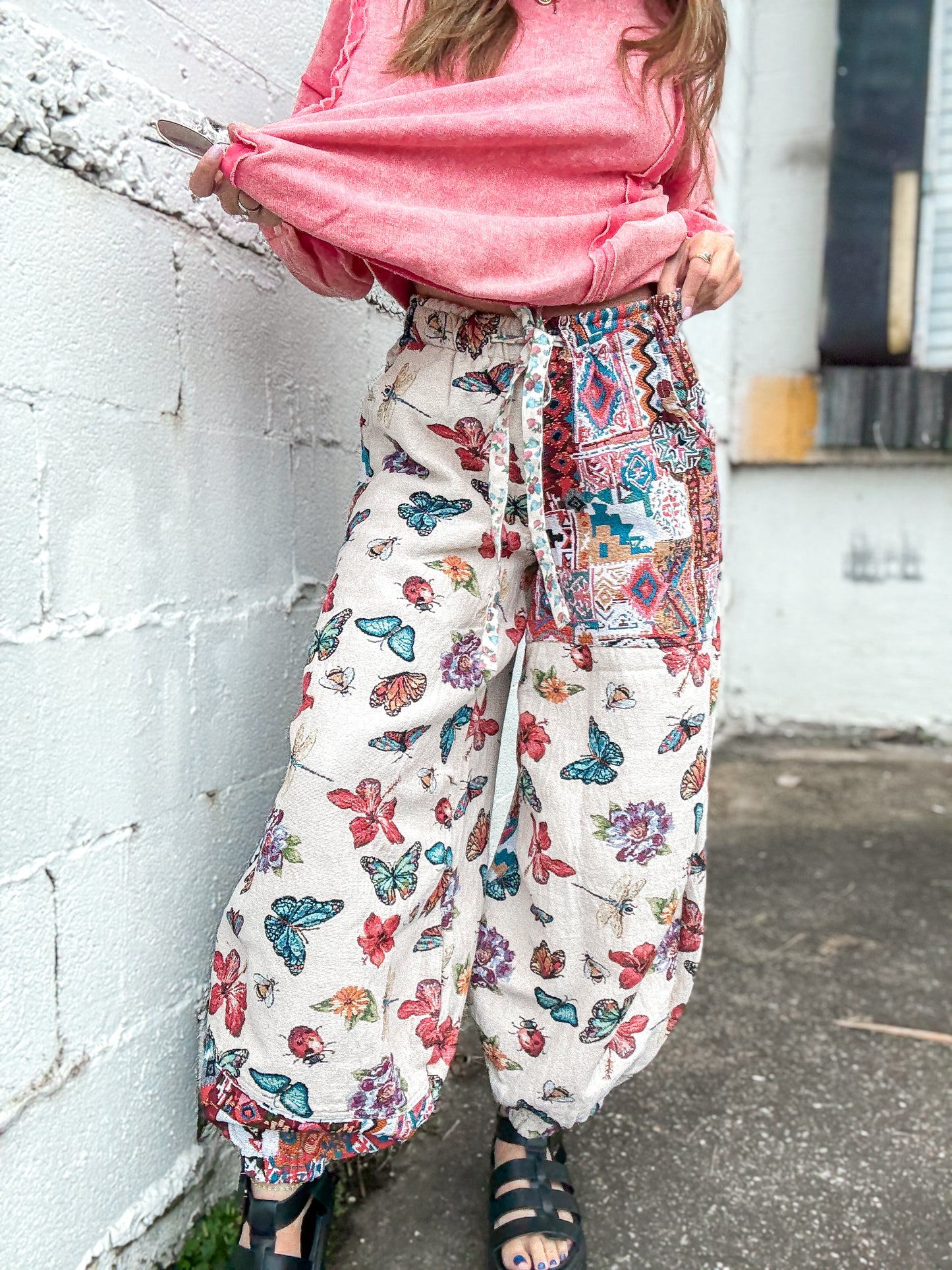 Flutter & Bloom Bottoms