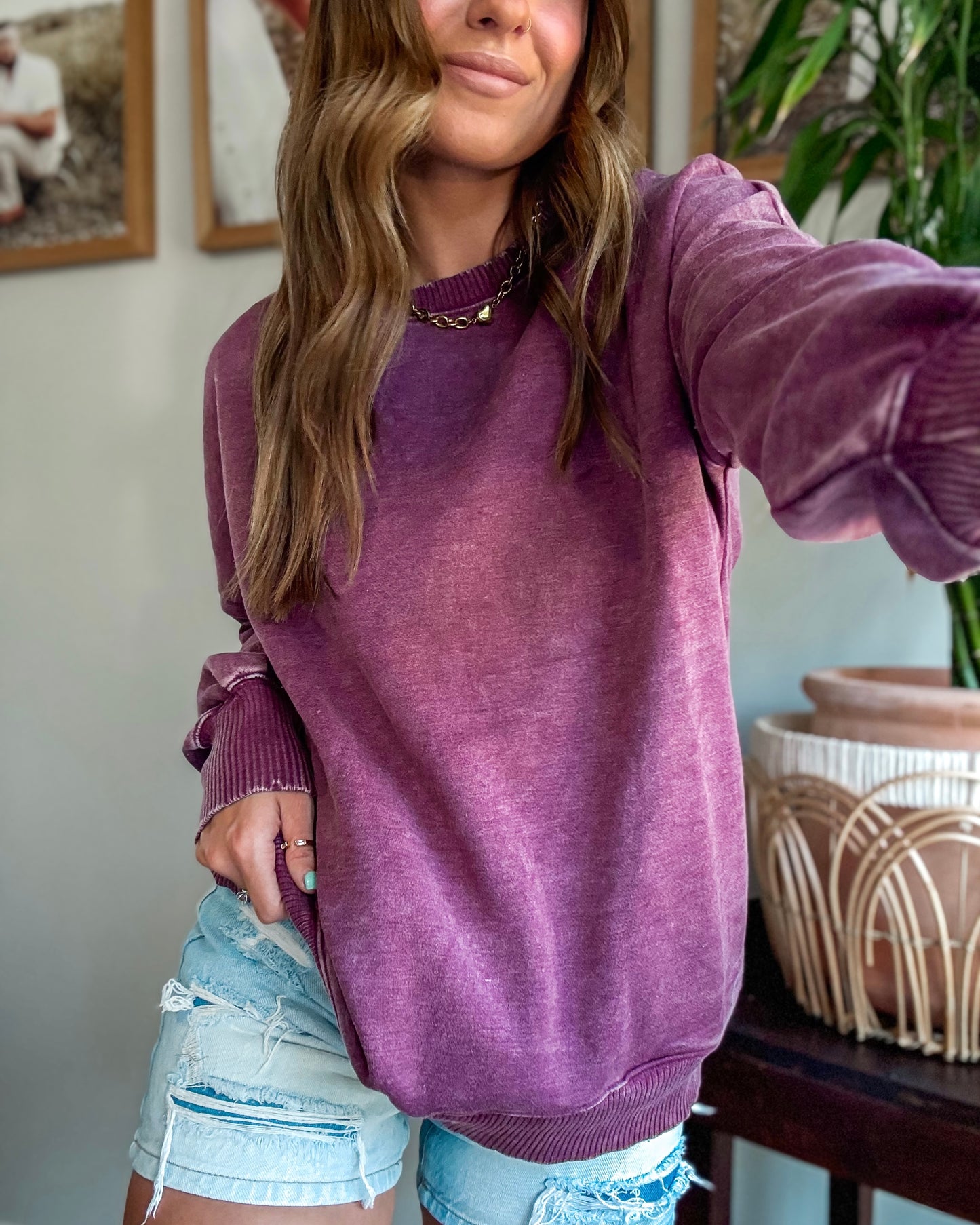 Faded Finish Hi-Low Pullover (Eggplant)