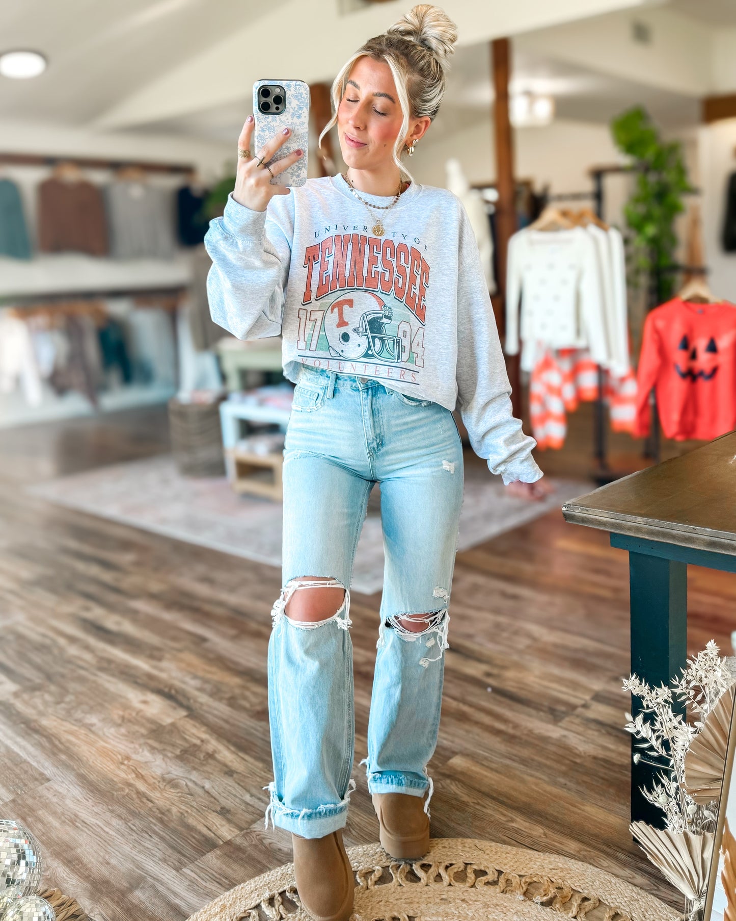 Vintage Ash TN Sweatshirt (PRE-ORDER)