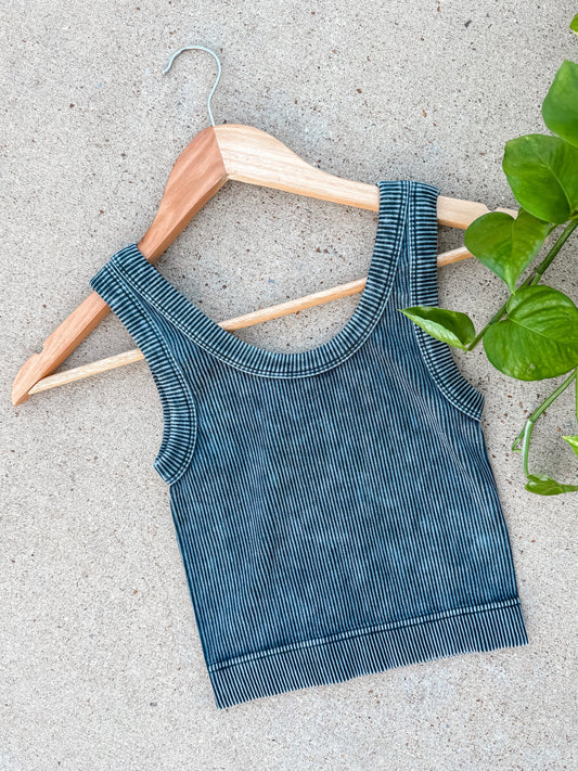 Faded & Fitted Seamless Tank Top (Ash Black)