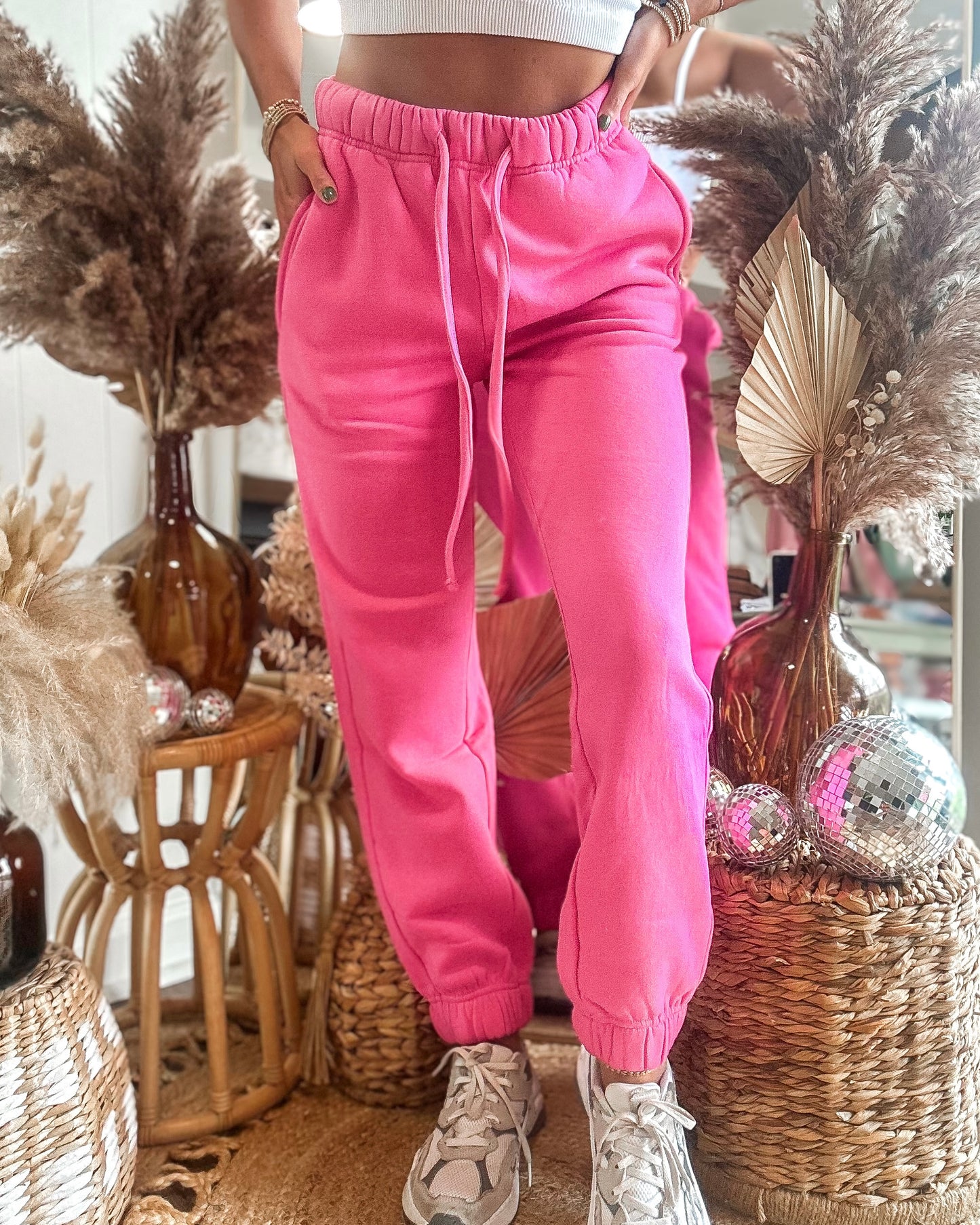 In The Dark Fleece Joggers (Fuschia)