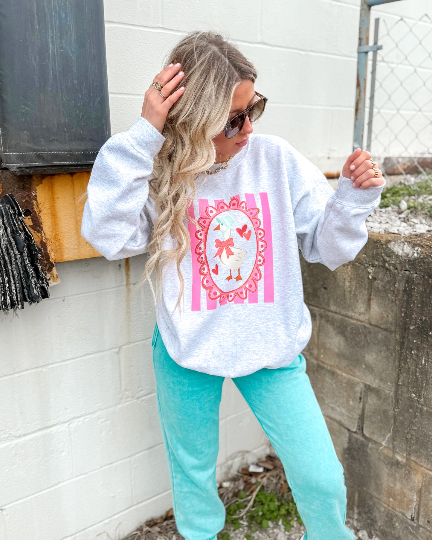 Darling Goose Sweatshirt (Pre-Order)