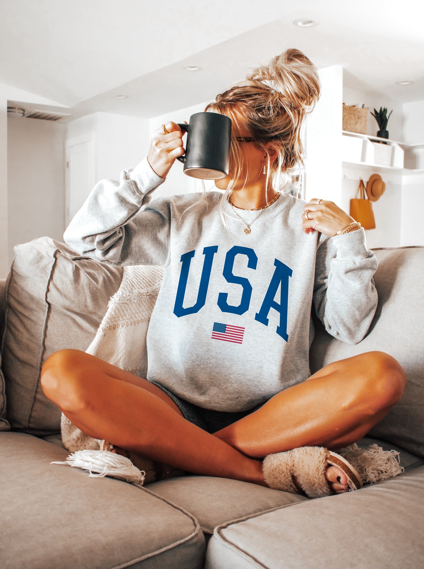 Vintage USA Sweatshirt (PRE-ORDER)