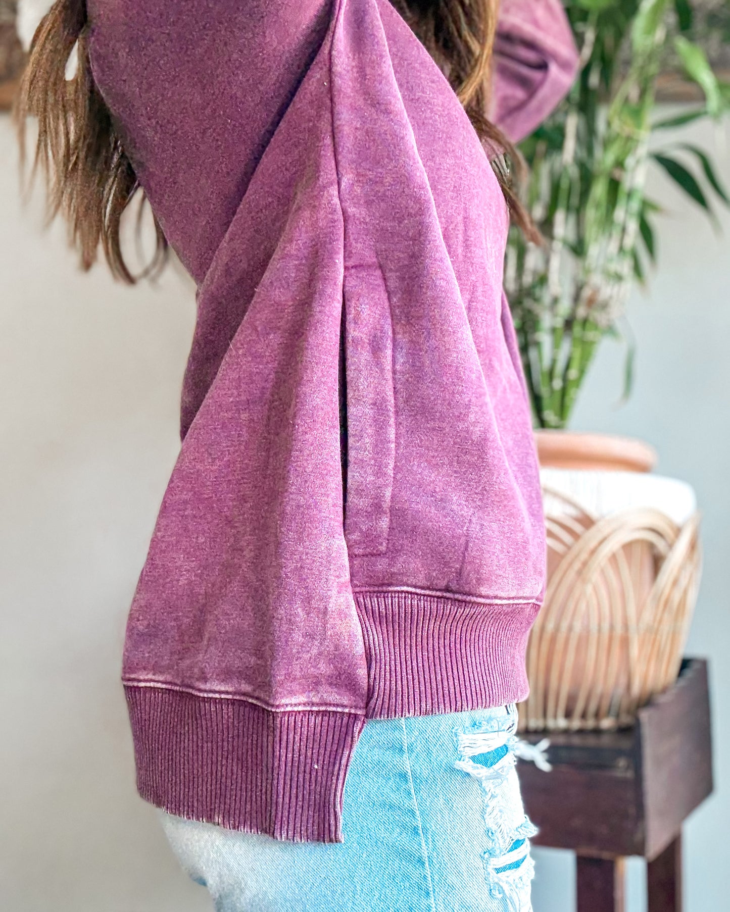 Faded Finish Hi-Low Pullover (Eggplant)