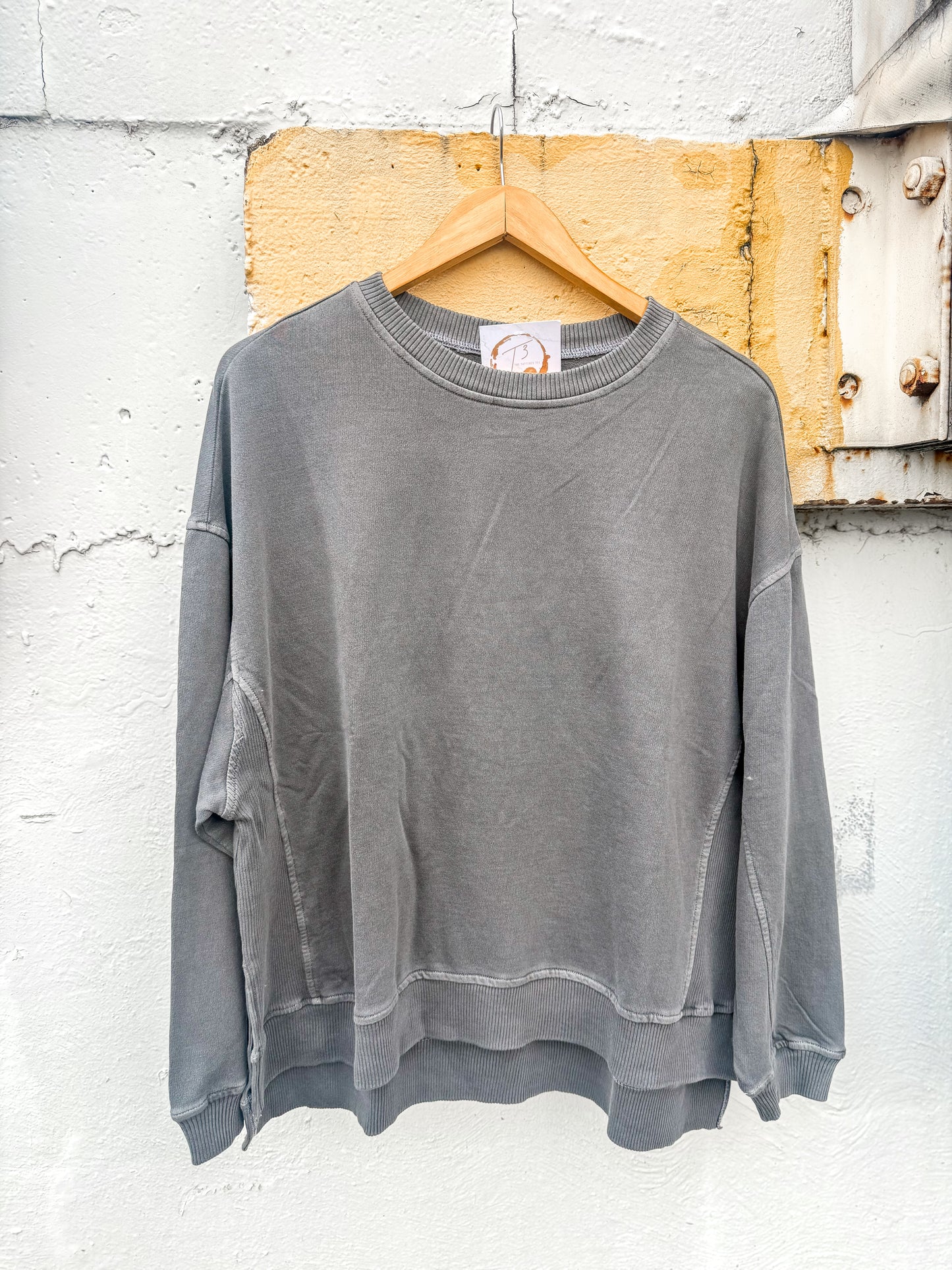 French Terry Pigment Dye Pullover (Black)