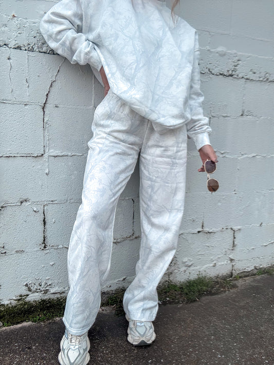 Ivory Hunt Camo Sweatpants