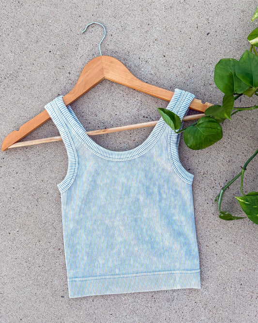 Faded & Fitted Seamless Tank Top (Sleet)
